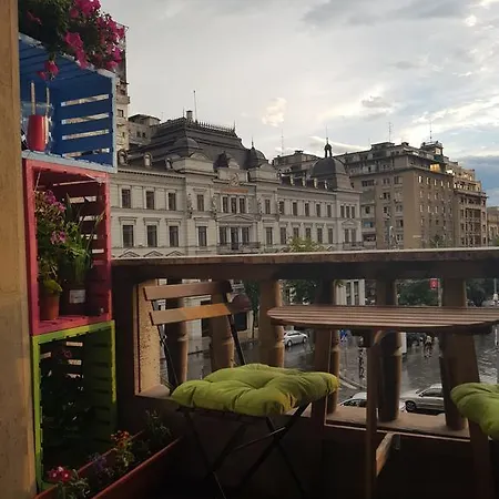 Old Town 2 Bedrooms With Balcony By Orchid Garden