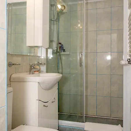 Apartment Old Town 2 Bedrooms With Balcony By Orchid Garden Bucharest